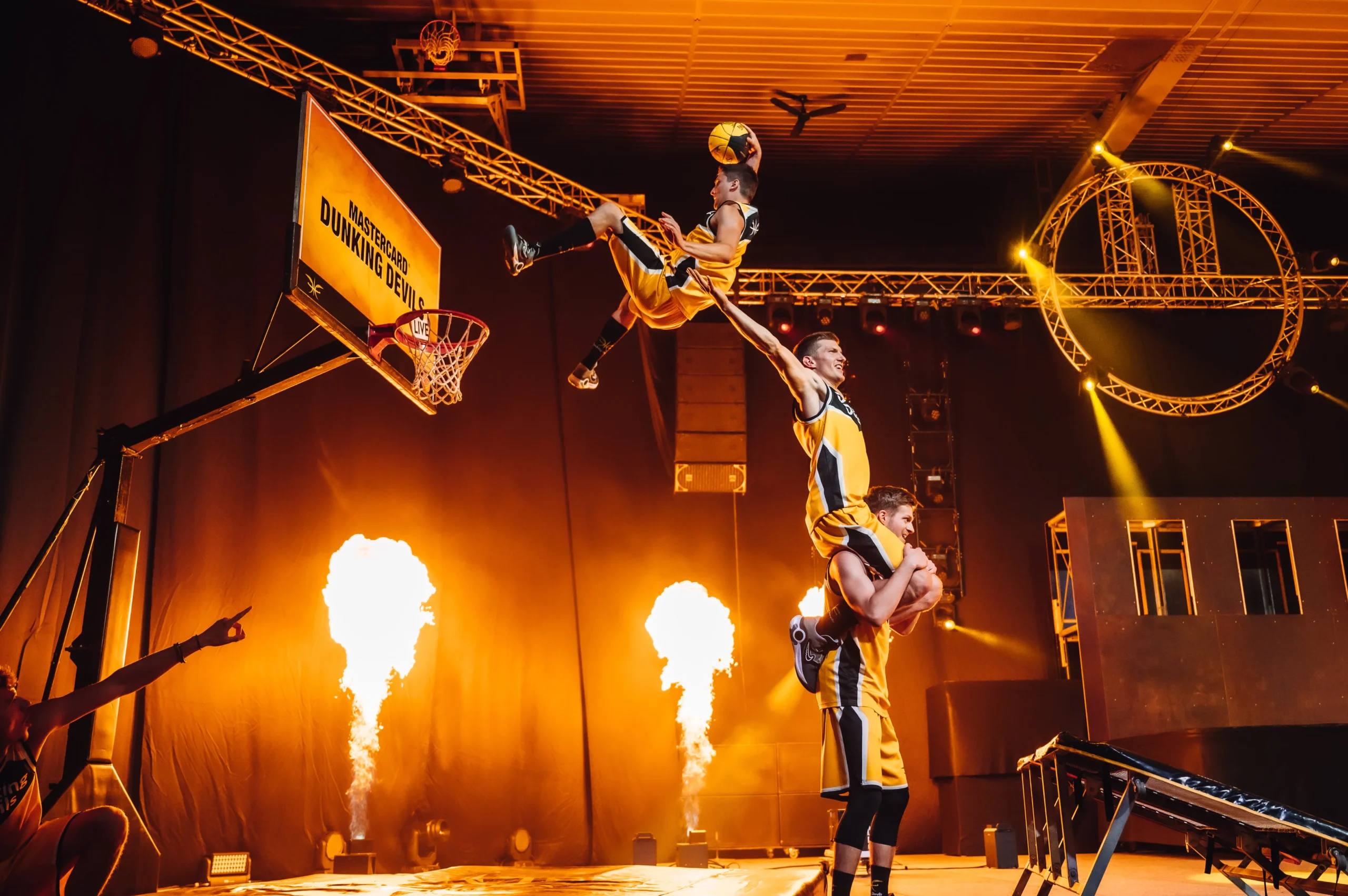 Dunking Devils at Dunking Devils Live Show, photo 3