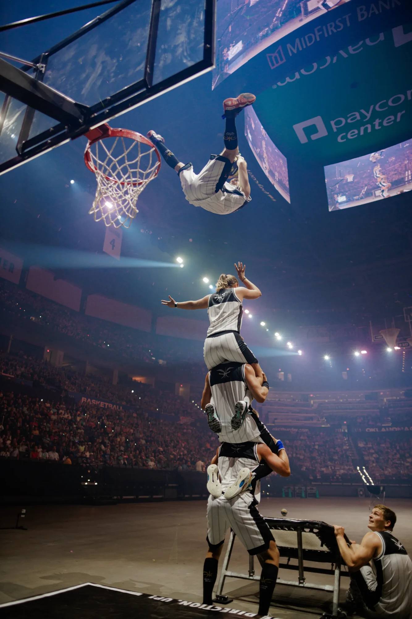 Dunking Devils at Dude Perfect 2026 Squad Games Tour, photo 7