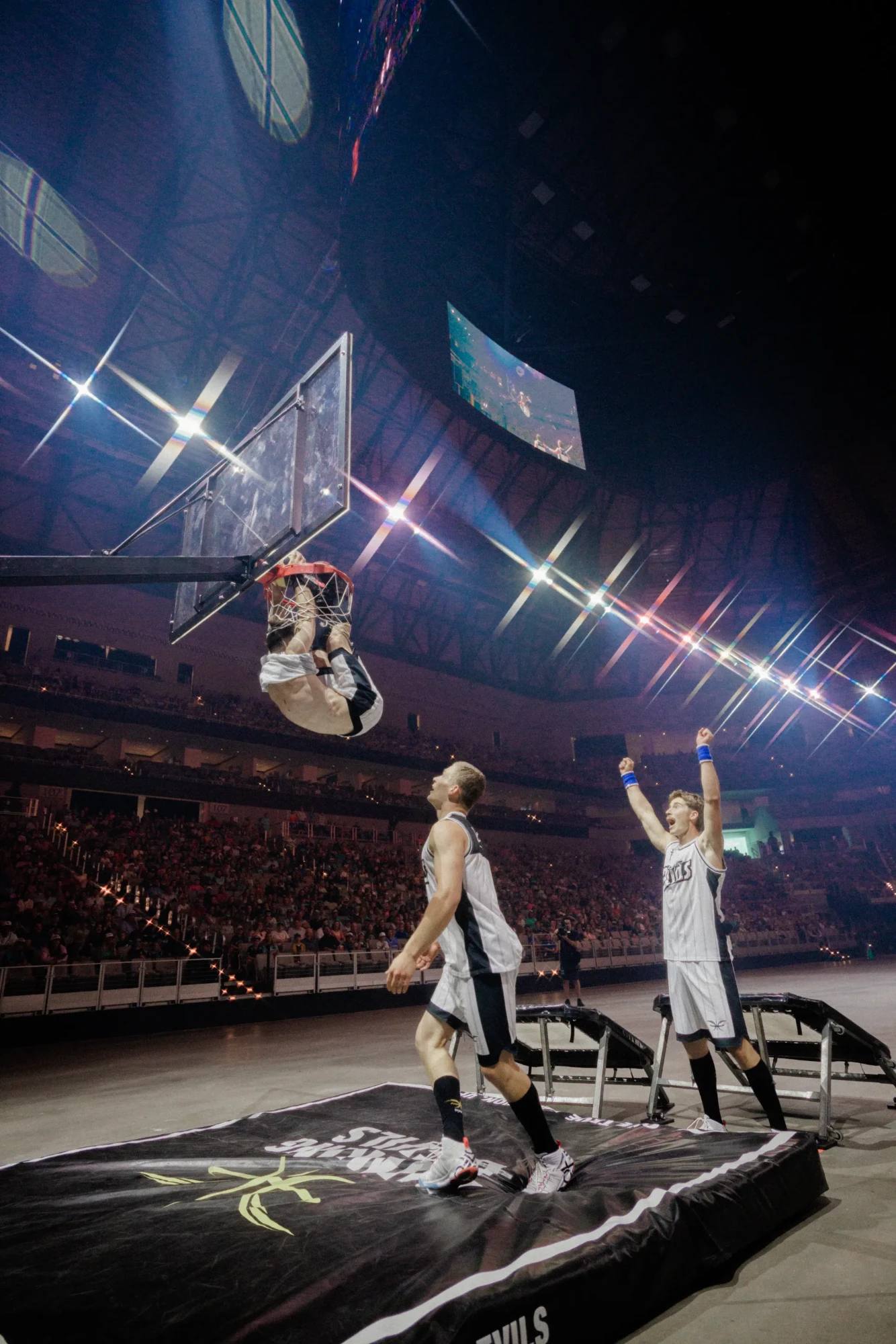 Dunking Devils at Dude Perfect 2026 Squad Games Tour, photo 9