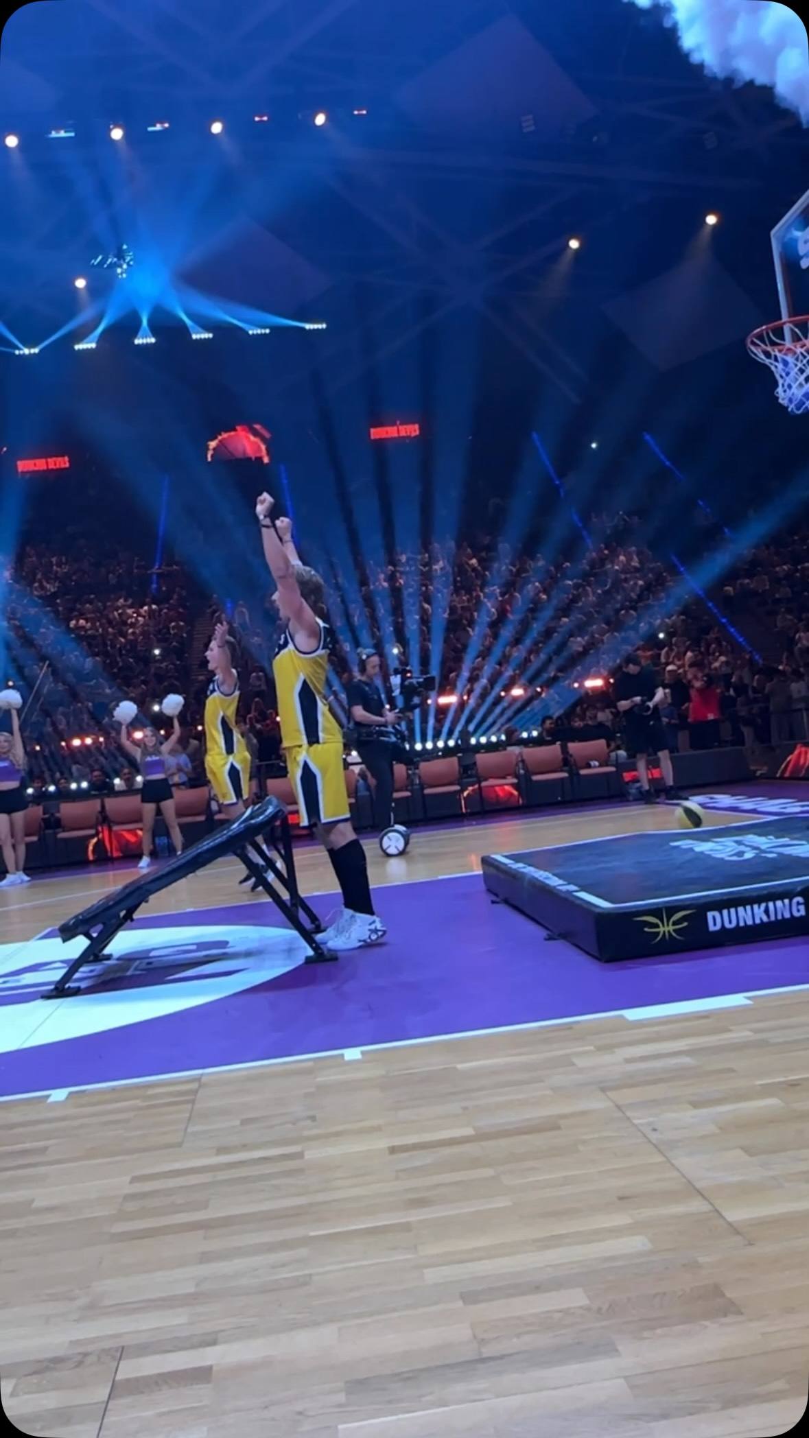 Reel: Dunking Devils halftime show at SHAQ All Stars League 3 in Łódź.